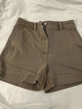 Banana Republic High-Rise Casual Shorts in Olive